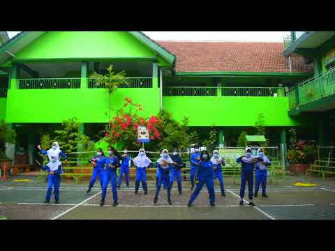#1 Senam Go Green - Sekolah Alam Bambu Item