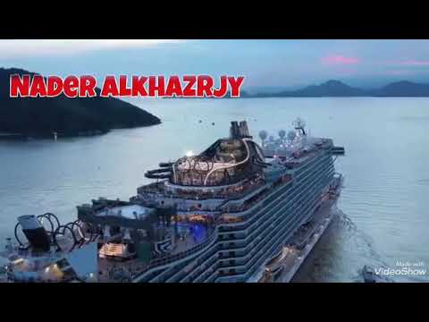 النجمة مالت عالقمر فوق في العلالي
