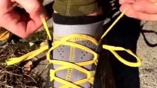 Schnürsenkel Trick - Laufschuhe richtig einfädeln und binden - YouTube