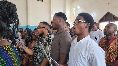 Mass Selection performed by Queen of peace youth choir Enugu Nigeria.