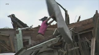 Search for survivors underway in Iowa after tornado | 3 Things to Know