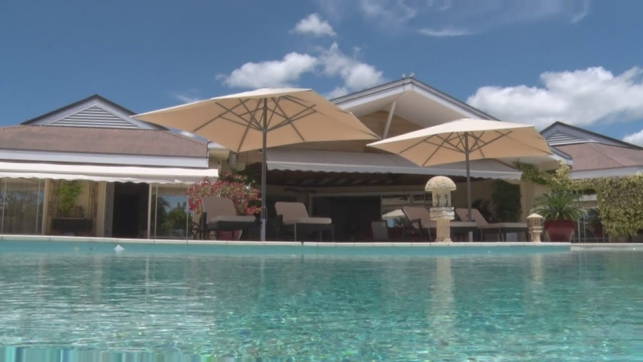 Superbe villa avec vue plein cadre sur Moorea YouTube