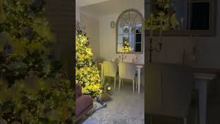 Decorate green Christmas tree #decor #decoration  #christmastree #christmas #xmas #christmasdecor