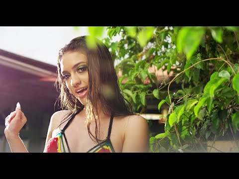 Samantha J Gyptian Picture 