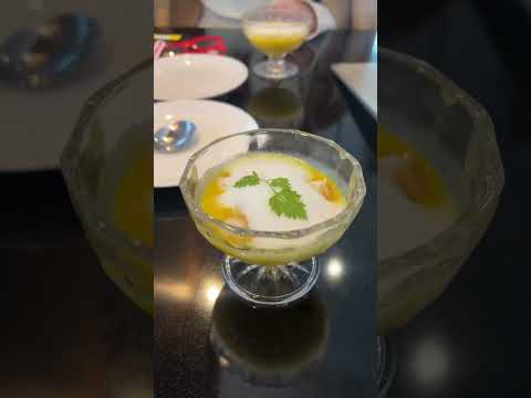 Christmas <strong>lunch</strong> <strong>at</strong> a famous Italian restaurant in Korea #shimskitchen #심스키친