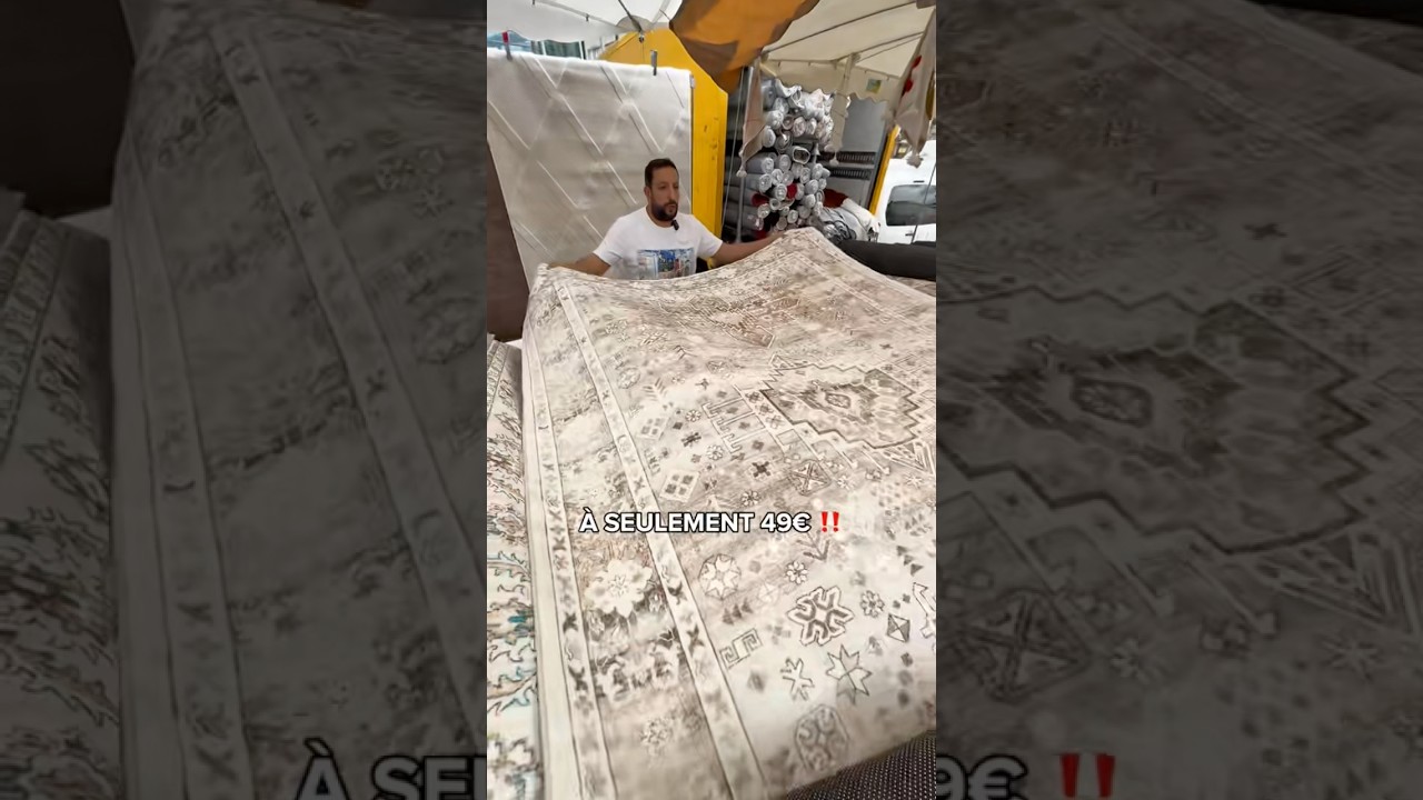 49€ seulement les tapis ROMA vintage sur Lestapisdumonde.com ou au marché de Porte de Montreuil