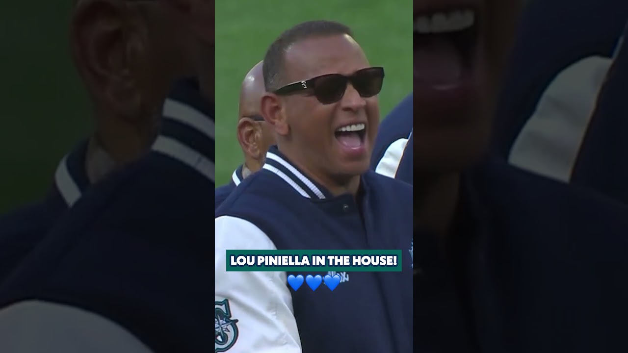 Sweet Lou 💙  #baseball #mlb #mariners #loupiniella