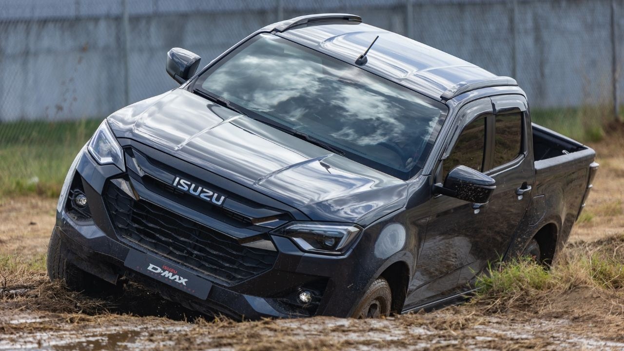 On/Off-Road Testing: Isuzu D-Max - PeanutsCarWorld