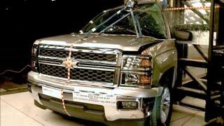 2014 Chevy Silverado 1500 / GMC Sierra 1500 (Crew Cab) | Pole Crash Test by NHTSA | CrashNet1