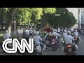 Repórteres da CNN acompanham cortejo de Maradona | CNN 360º