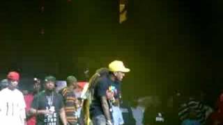 Lil Wayne ft Lloyd @ Powerhouse-Girls all around the world