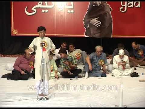 A young shayar or poet giving a performance at a Yad-e-Kaifi cultural event honouring Kaifi Azmi