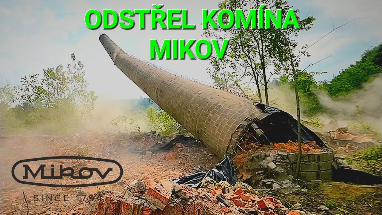 Odstřel komína bývalé továrny Mikov Mikulášovice (Vilémov u Šluknova) (chimney blast)