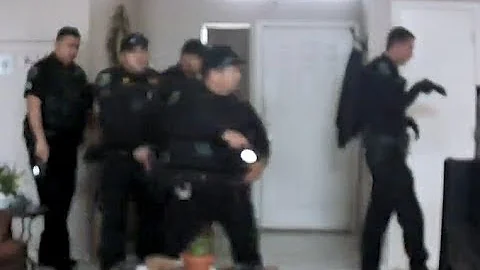 SWATTED during live stream Terrorized for my safet...