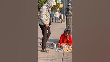 Be a reson for someone happiness 💯🥹❤️ #humanity #youtubeshorts #viralvideo #emotational