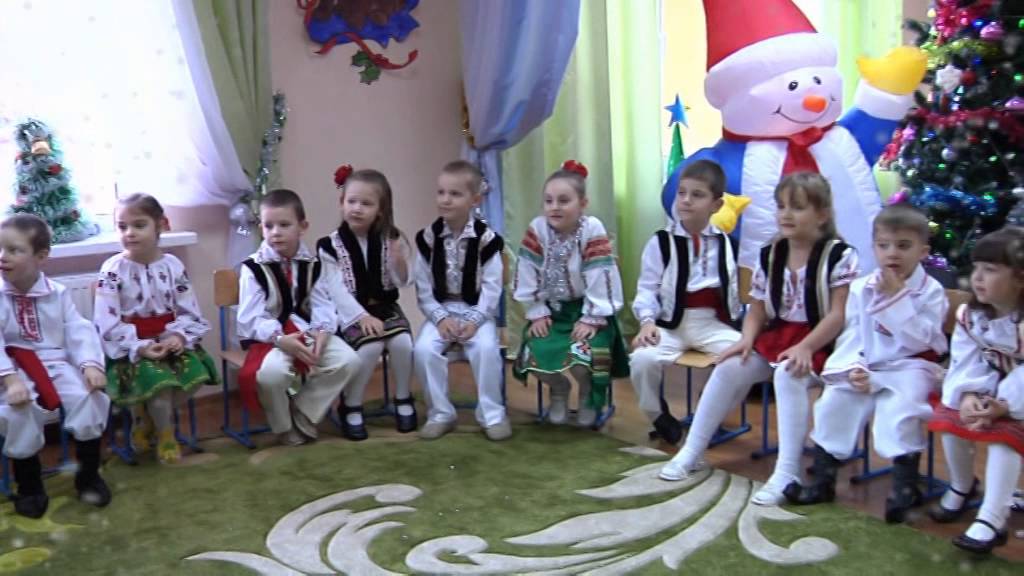 Matineul de Anul Nou 2014, grupa Romanita (p_2)