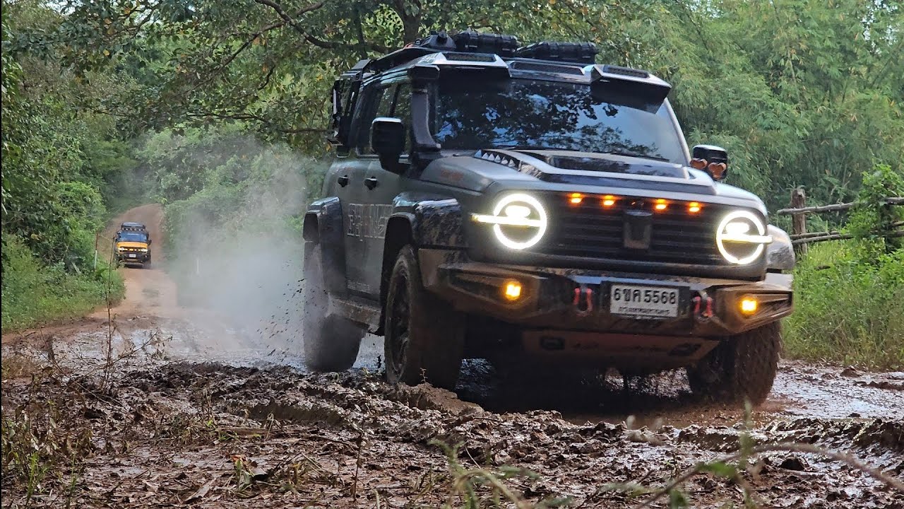 โคตรมันส์! TANK 300 บุกน้ำตกทีลอซู (Umphang) ลุยน้ำ ลุยโคลน 4x4 (ฉบับเต็ม)