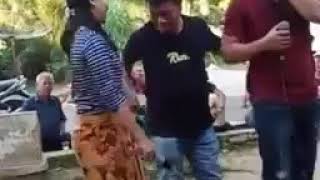 Berenya Di Paksa Nyanyi Sama Pariban Oleh Tulangnya  Diho Ma Salelengna Asli Bikin Baper 