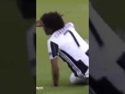 بازیکن یوونتوس بخاطر این حرکت اخراج شد