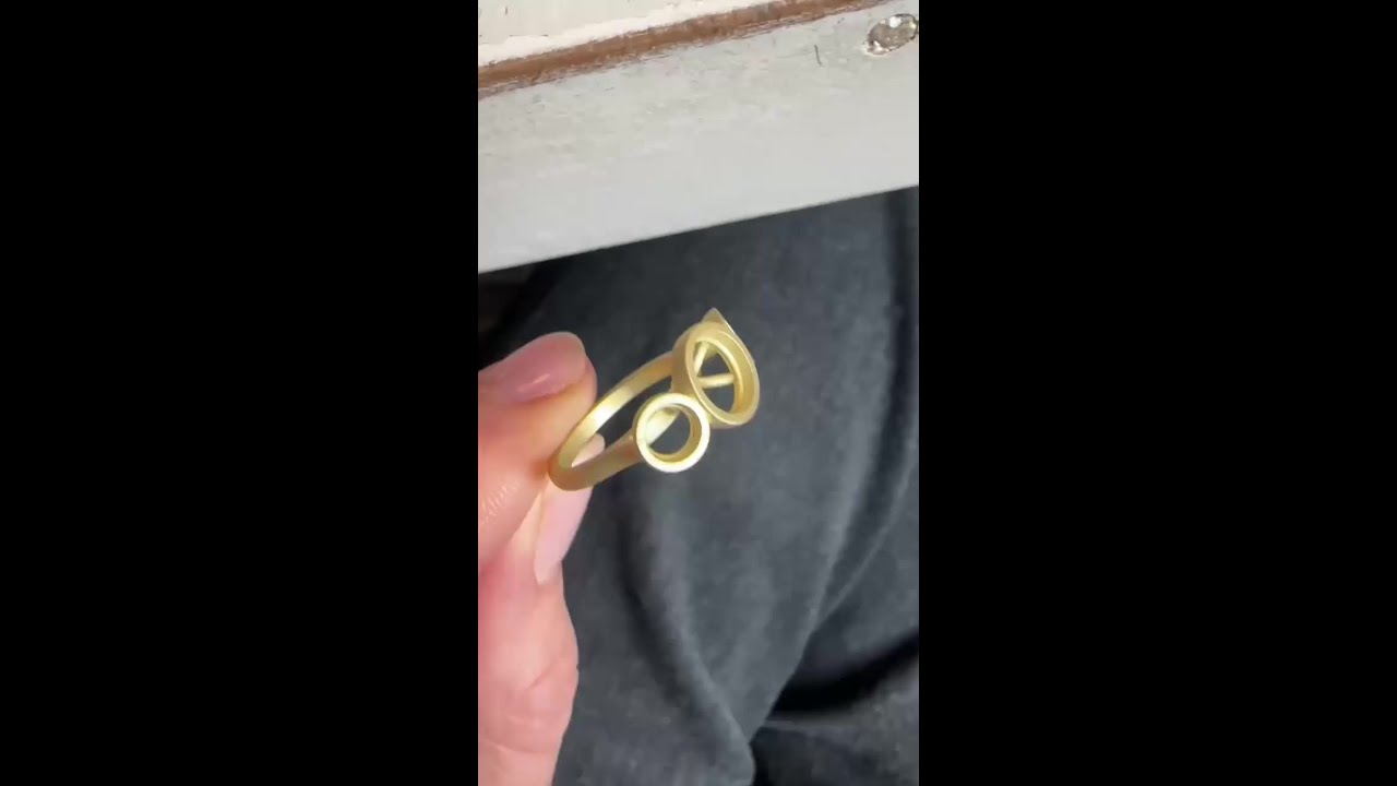 Custom birthstone engagement ring: unique trilogy design with lab diamond #CustomRingDesign