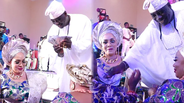 K1 DE ULTIMATE COME DOWN ON STAGE TO SPRAY HIS WIFE EMMANUELLA AS SHE DANCE FOR HIS HUSBAND ON STAGE
