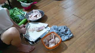 Thái Tai Heo Để Làm Giò Thủ