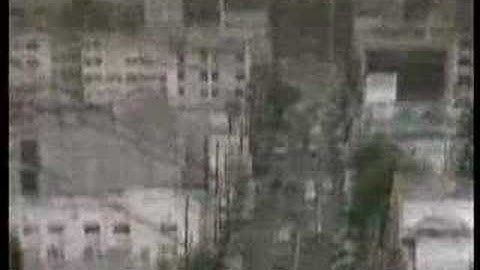 The Kooks - She Moves In Her Own Way