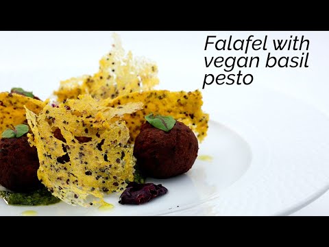 Falafel with vegan basil pesto