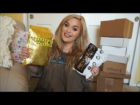 makeup HUGE MAKEUP UNBOXING! Too Faced, Charlotte Tilbury, Hourglass & More!
