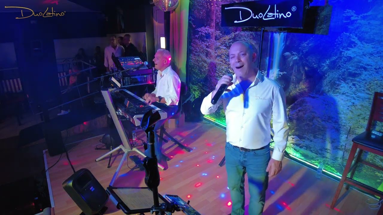 Duo Latino ao vivo na Danceteria 