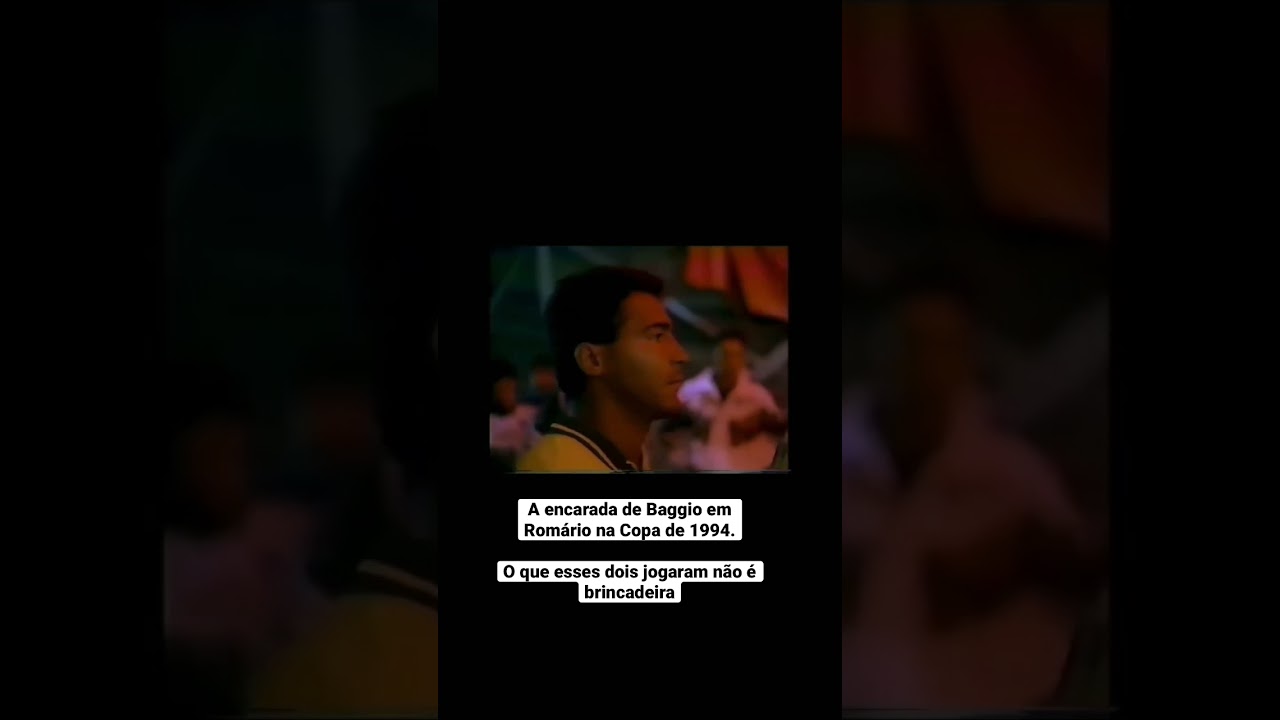 A encarada de Baggio em Romário na Copa de 1994. 