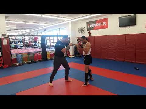Jab & Hook to Sigle Leg Head in