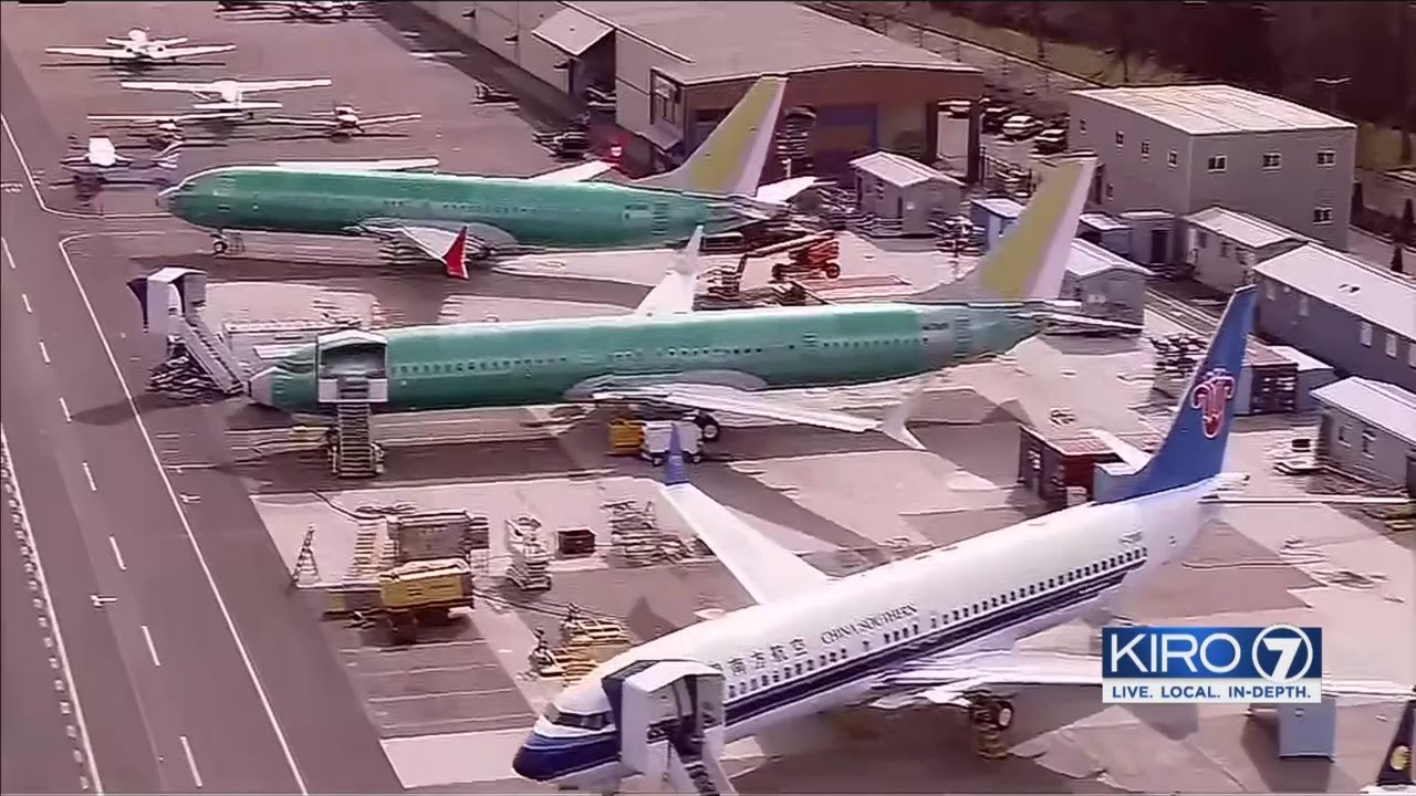 VIDEO: Report: Boeing considers cutting production of 737 Max - YouTube