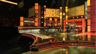 Paulina Rubio (Feat Espinoza Paz) - Premios Lo Nuestro 2012