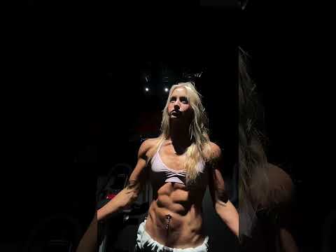 SHREDDED BLONDE FBB SYDNEY FREEMAN Bodybuilding2025 Motivation Fbb 