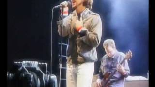 Dissident- Pearl Jam - 08 Touring Band 2000 - Live