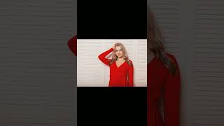 Photoshoot Ideas Poses For Girls