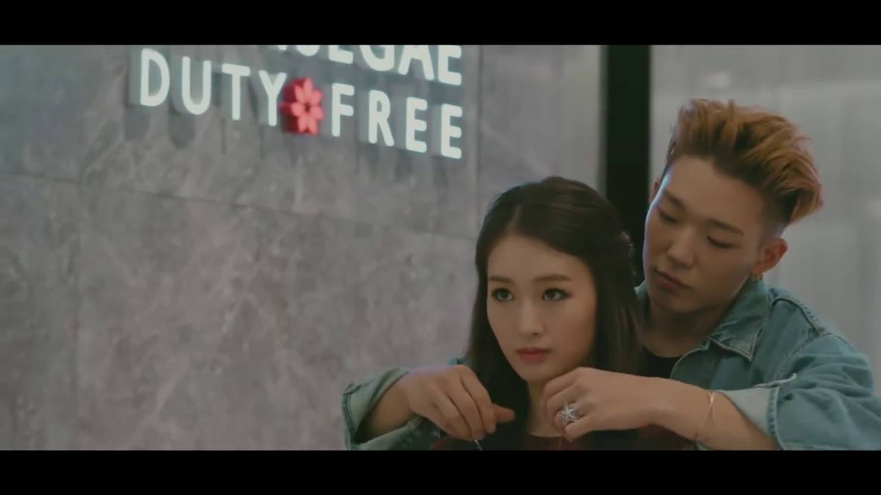 iKON Bobby x Junhoe SHINSEGAE CF