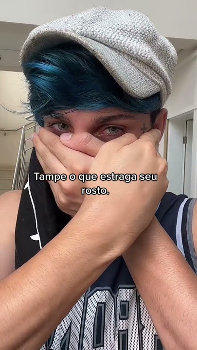 QUEM AÍ AINDA USA MÁSCARA?