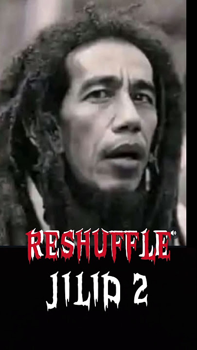 Mulyono Shows His Diploma