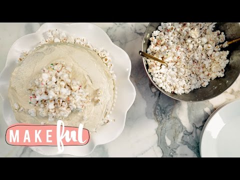 popcorn-birthday-cake