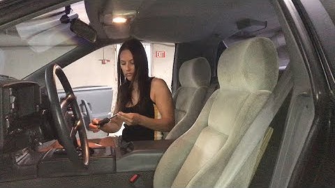 How to retrieve the trouble codes from the ECM on a Pontiac Fiero