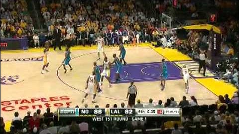 Triangle Offense: vs 2-3 Matchup Zone CO to CO to N2T Kobe Three