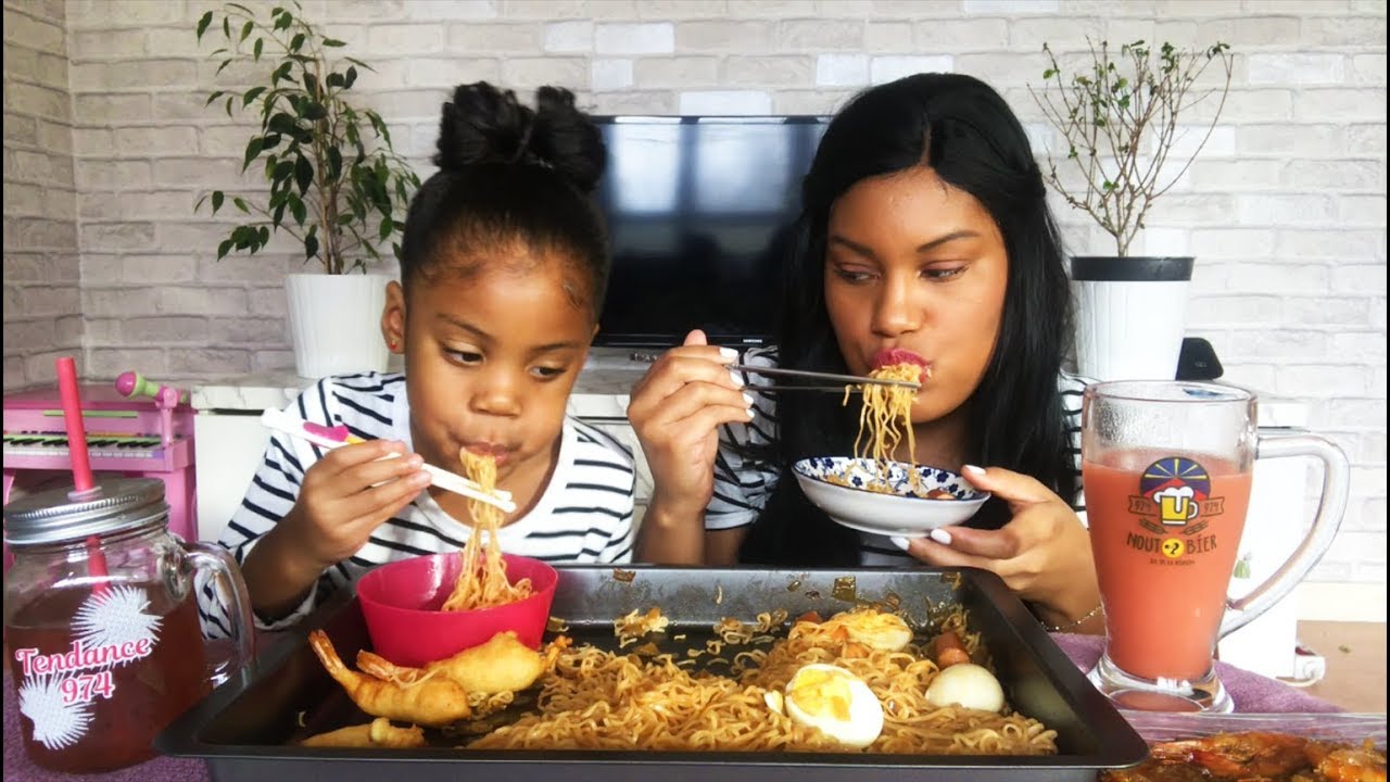 STIR FRIED RAMEN + TEMPURA MUKBANG┃FRENCH SAUSAGES + EGGS┃EATING SHOW┃먹방