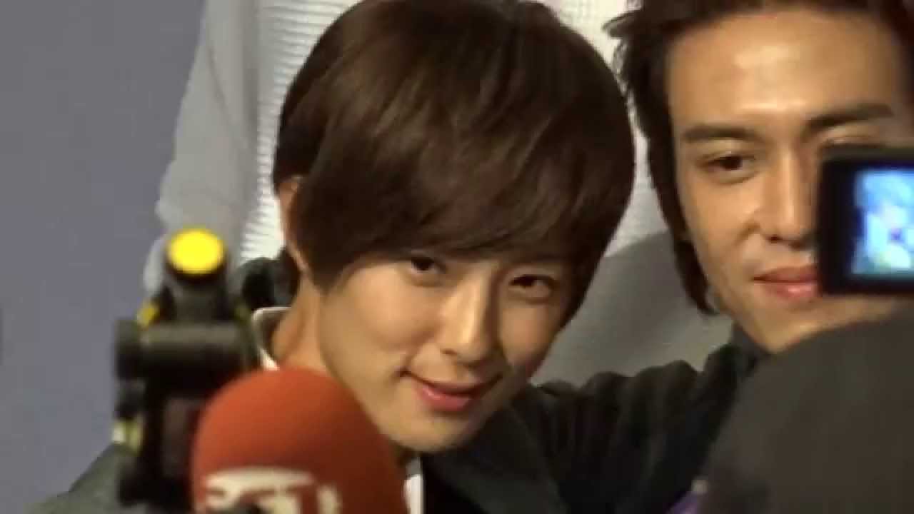 2015.10.28-9 賴雅妍~帥氣壁咚《愛上哥們-見面會 》收視慶功 （請勿轉載錄）