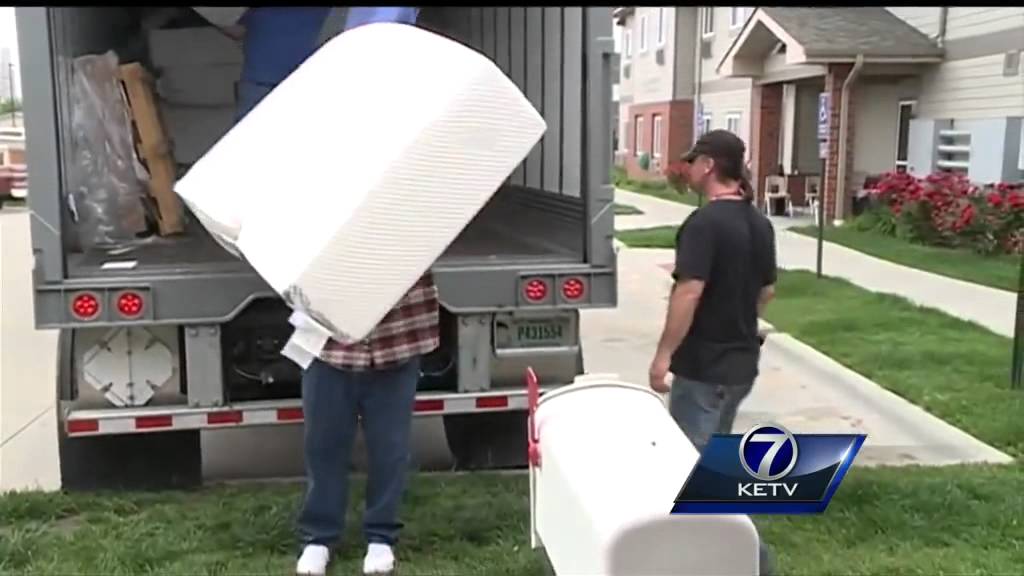 Home Depot Foundation, Good 360 donate mattresses to homeless veterans
