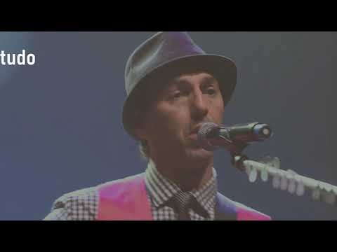 Zeca Baleiro - Bandeira (com Letra)