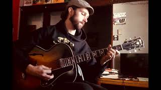 &quot;Stardust&quot; Hoagy Carmichael 1927 solo guitar arrangement on a 1937 Gibson L7