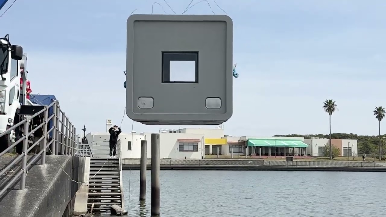 津波・洪水・暴風対策の浮揚式防災シェルター SAFE+｜MONARTE セーフ