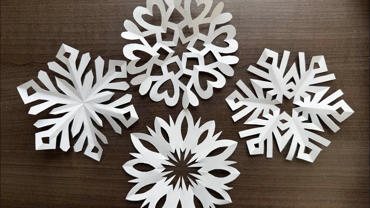 How to make paper snowflake/DIY snowflake decor/easy snowflake paper craft idea 